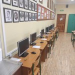 Powiększ zdjęcie Pracownia informatyczna 