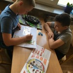 Powiększ zdjęcie Szóstoklasiści podczas zajęć