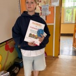 Powiększ zdjęcie Szkolny konkurs na wiosenną zakładkę i pocztówkę z motywem SKO - uczennica klasy VIII